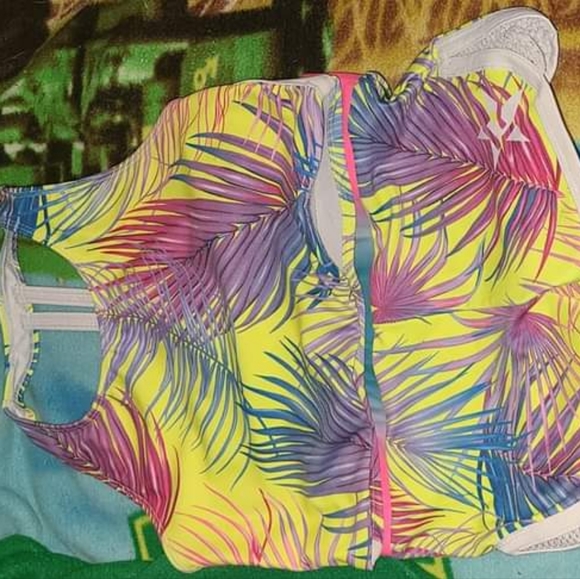 Rebel Althetic wear - Picture 6 of 7